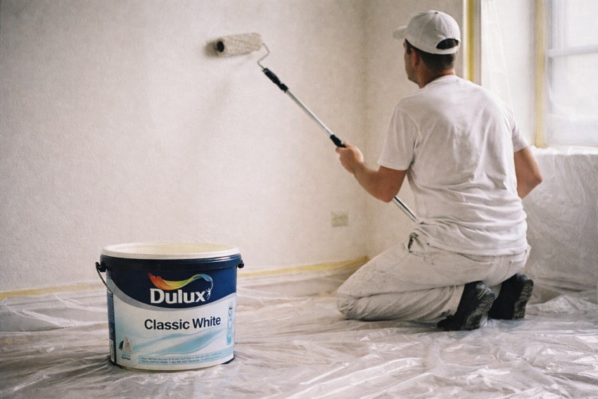DULUX Classic white pix850wm
